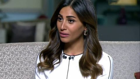 رد فعل دينا الشربيني بعد عودة عمرو دياب لزوجته