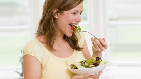 كيف يؤثر نظامك الغذائي على مستوى خصوبتك؟