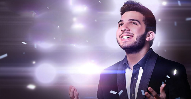 حازم شريف يفوز بلقب آراب آيدول 2014
