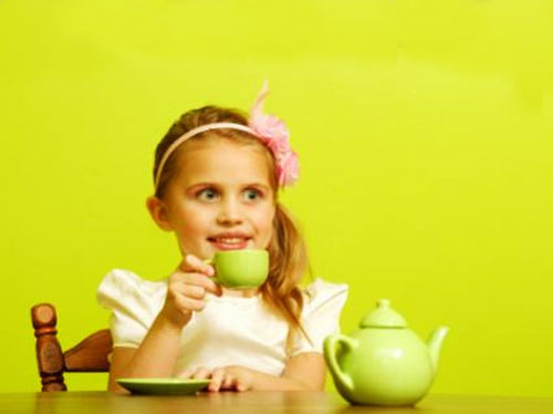 أداب المائده لطفلك