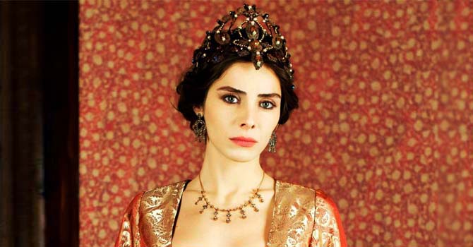 حقيقة حمل السلطانة ناهد دوران بطفلها الأول