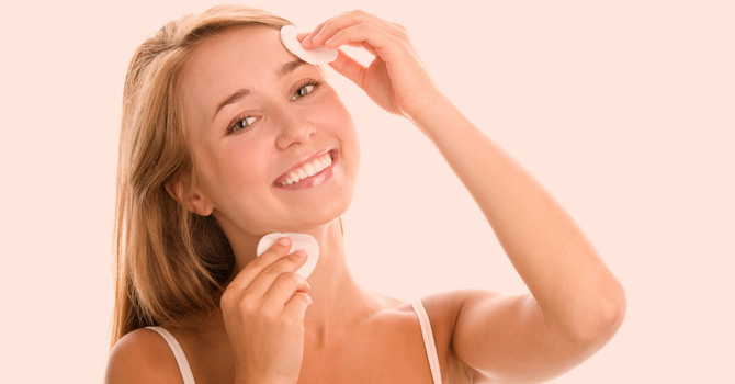 وصفات لتقشير البشرة المعرضة لحب الشباب