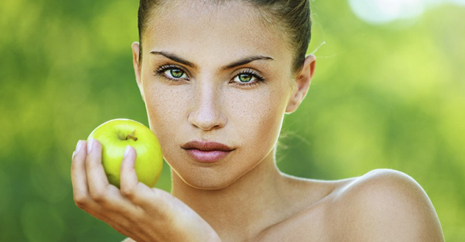 6 وصفات خضراء تعتني بجمالك قبل العيد