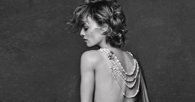 أفخم قلادات اللؤلؤ الراقي من شانيل 2016