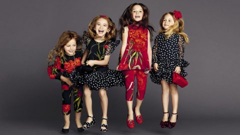 دولتشي اند غابانا بتفاصيل أسبانية للأطفال ربيع 2015