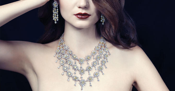 قلادات الألماس تتوج عنقكِ من Butani 2015