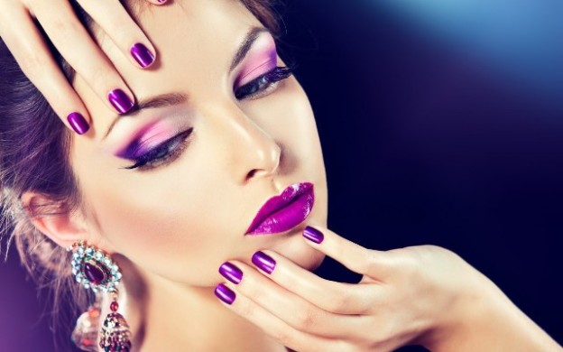 أحمر شفاه أرجواني ربيع 2015