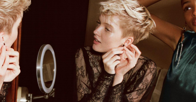 إليكِ أجمل 5 إطلالات للحفلات من مانجو