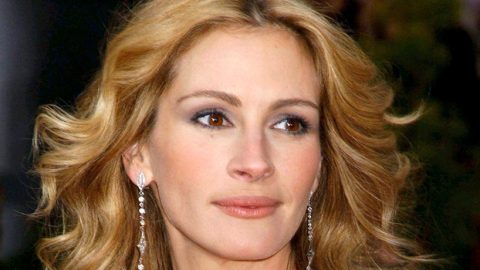 جوليا روبرتس برفقة عائلتها بعطلة في هاواي