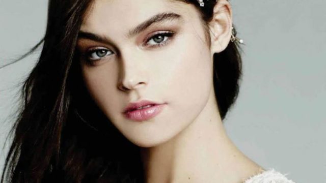 اكسسوار شعر مليئ بالفصوص اللامعة لعروس 2015