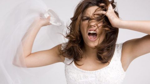 أضرار فقدان الوزن المفرط قبل الزفاف