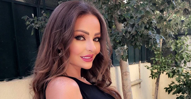 بالفيديو : زين كرزون تحتفل بخروجها من السجن