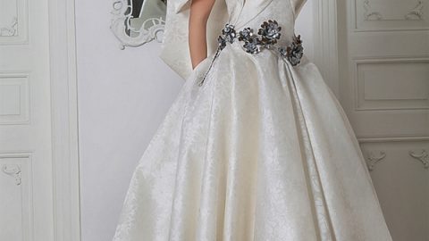 فستان زفاف منتفخ ذو أكتاف عارية من ميزون رولا ربيع 2016