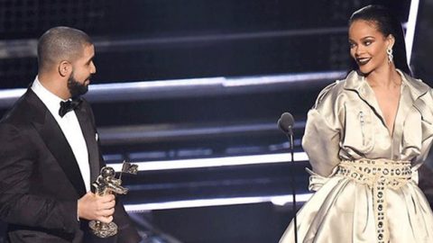 ريهانا في حفل الـVMAS محظوظة بالفن والحب