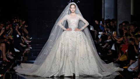 فستان زفاف باريسي من هوت كوتور شتاء 2016