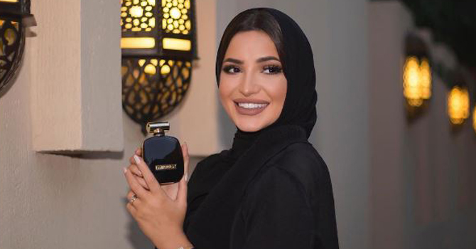 تعرفي على عطر نينا ريتشي المفضل للفاشينيستا فاطمة حسام هذا الموسم