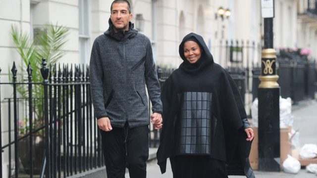 جانيت جاكسون بالحجاب الإسلامي وانتقلت للعيش بقطر
