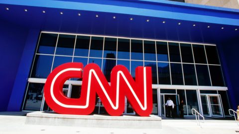 CNN تبث فيلم إباحي لمدة 30 دقيقة والجمهور الأمريكي في صدمة