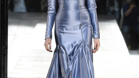 فستان سماوي من Alexis Mabille هوت كوتور خريف 2016