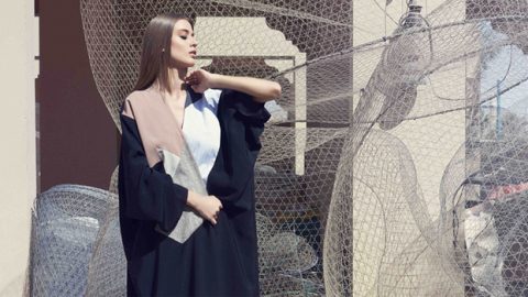 أحدث عبايات هال 2015 بدرجات حيادية أنيقة