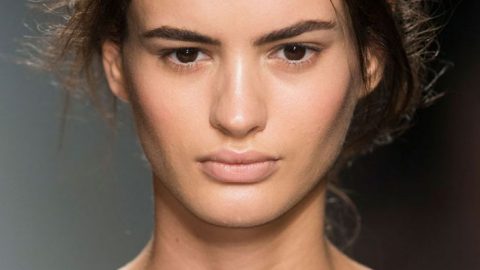 اكسسوار شعر مرصع بالفصوص الكريستالية الزرقاء ربيع 2015