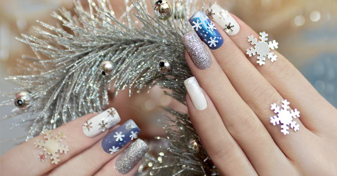 رسمات طلاء أظافر مميزة لرأس السنة 2015