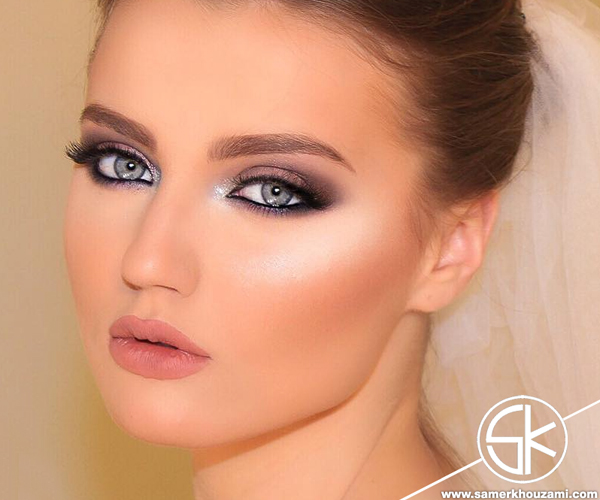 مكياج عيون دخاني بظلال ممزوجة مع أحمر شفاه نيود داكن من سامر خزامي لعروس عيد الأضحى 2015