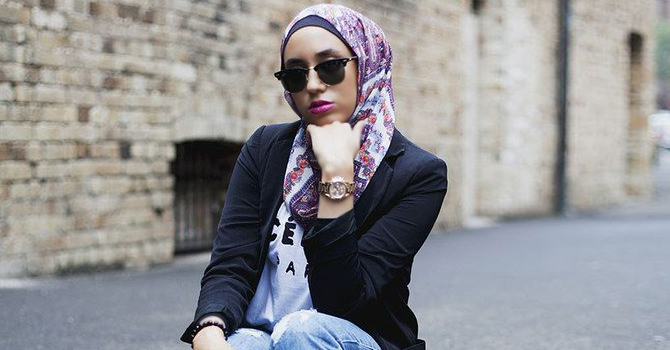 طريقة سريعة لأرتداء الحجاب بالجامعة