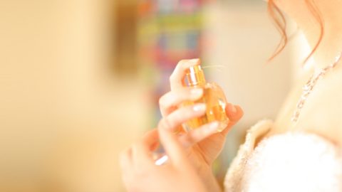 أفضل 8 عطور تناسب العروس