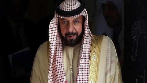 النجوم ينعون الشيخة حصة والدة حاكم الإمارات