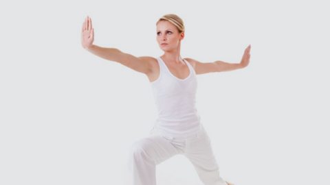 6 أوضاع يوغا تجعلكِ أصغر سنًا