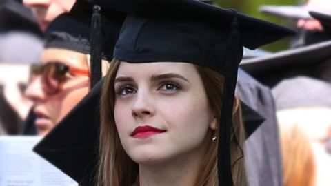 إيما واتسون من أكثر النجمات إثارة إلى الأدب الإنجليزي