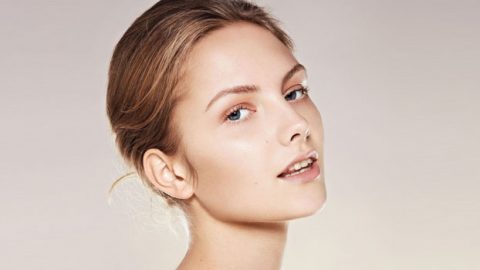 4 أقنعة سحرية لتوحيد لون البشرة