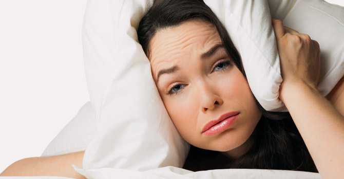 لا أنام طيلة الليل.. فماذا أفعل؟