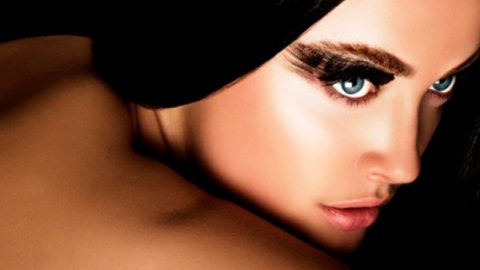 أخطاء مكياج تظهركِ أكبر بعشر سنوات