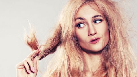 كيف تحاربين جفاف شعرك هذا الشتاء؟