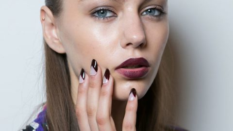 رسمة أظافر على شكل مثلث من Cushnie et Ochs ربيع 2016