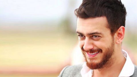 اكتشفي أوجه الشبه بين سعد لمجرد ووالدته