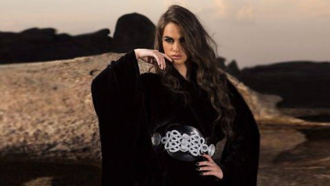 كيف يمكنك أختيار العباءة لأول أيام رمضان ؟