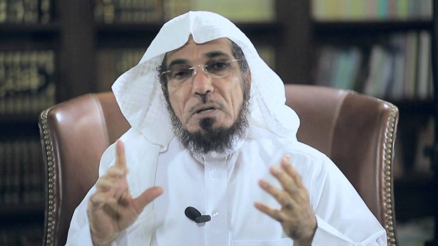 وفاة زوجة وإبن الشيخ سلمان العودة بحادث مروع