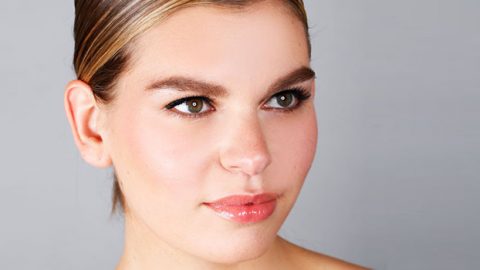 مكياج خاص لاستقبال شريك حياتك