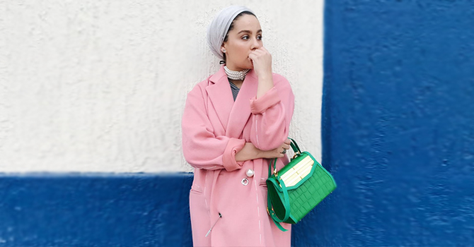 أسيا عاكف تعود لأناقتها من جديد بعد إنجاب طفلها الثاني