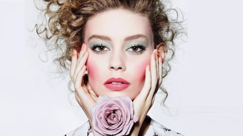 أحمر شفاه ربيع 2015.. بظلال نابضة بالحياة