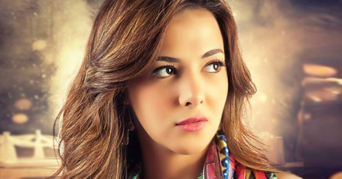 دنيا سمير غانم تصدم الجمهور بحملها الكاذب