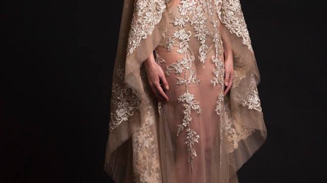 فستان كريكور جابوتيان ربيع 2015