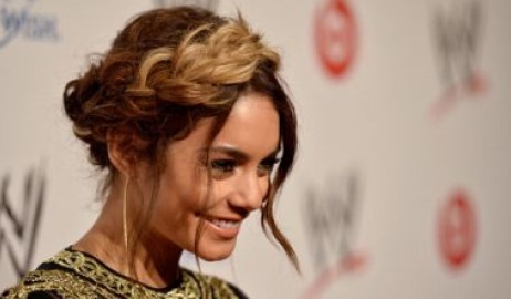 فانسيا هادجينز : الرجال يفضلون الشقروات