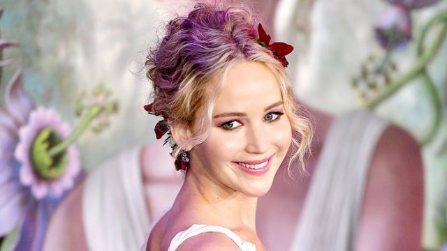 ما سبب اعتزال جينيفر لورانس التمثيل لعامين؟