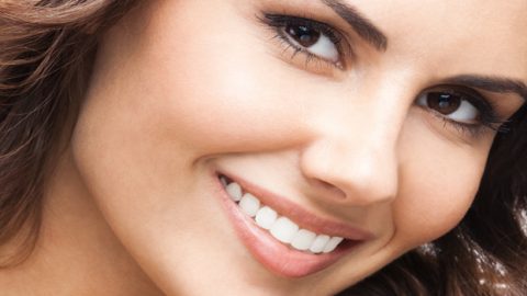 نصائح للحصول على أسنان ناصعة البياض