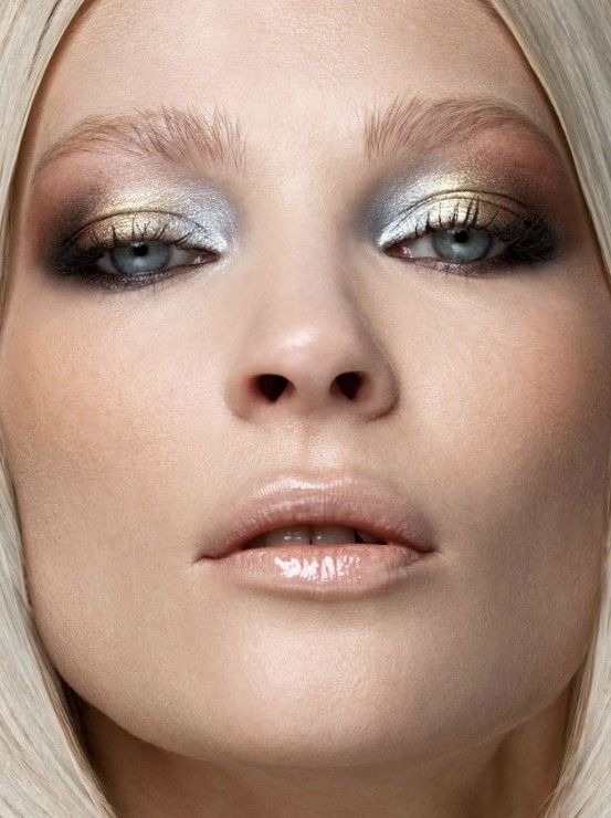 ظلال جفون ميتاليك مع أحمر شفاه نيود 2015