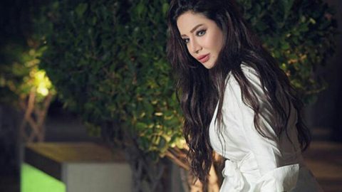 لجين عمران تحتفل بالعيد الوطني السعودي برفقة النجمات